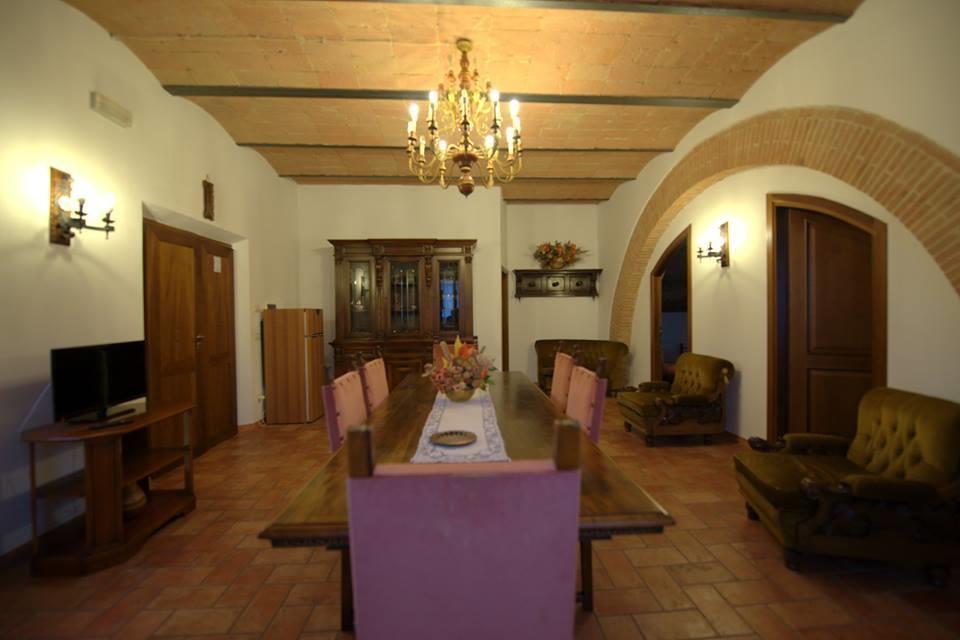 كاستيغليون ديل لاغو Agriturismo Antica Riserva الغرفة الصورة