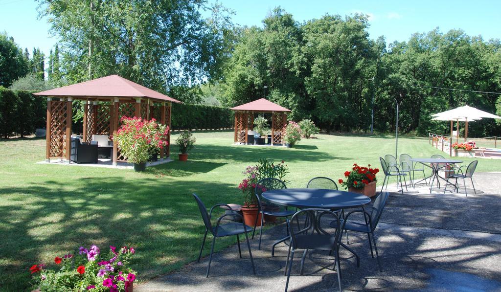 كاستيغليون ديل لاغو Agriturismo Antica Riserva المظهر الخارجي الصورة